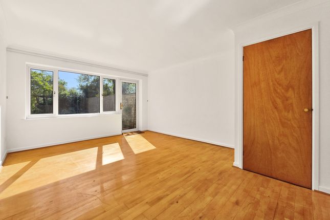 5, Porson Court, Cambridge photo 3