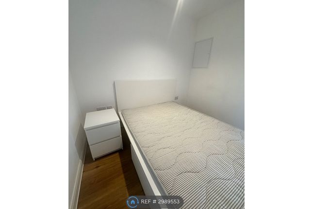 Apartment, Frederick Street, Salford photo 5