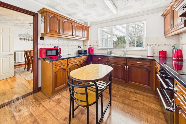 29 Cranes Meadow, Harleston photo 3