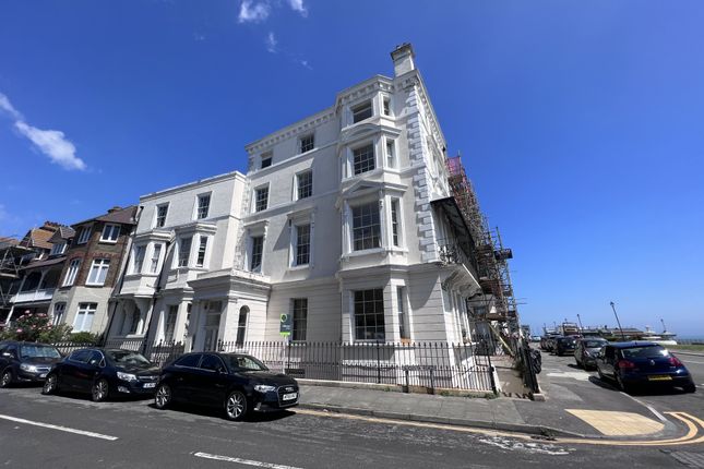 Flat to rent in Victoria Parade, Ramsgate