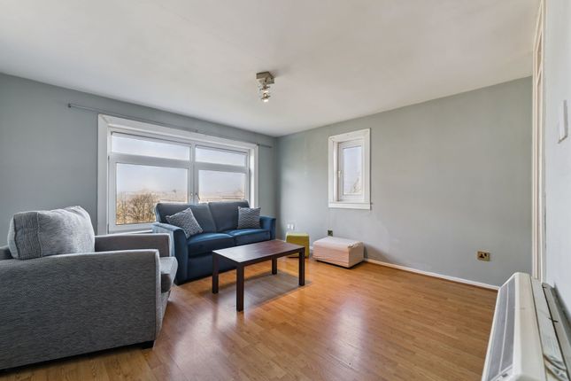 36 Towerhill Road, Flat 2/4, Knightswood, Glasgow, Glasgow photo 2