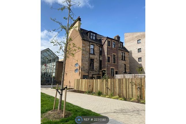 Thumbnail Flat to rent in Smithhills Street, Paisley