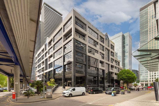 Thumbnail Commercial property for sale in Admirals Way, London