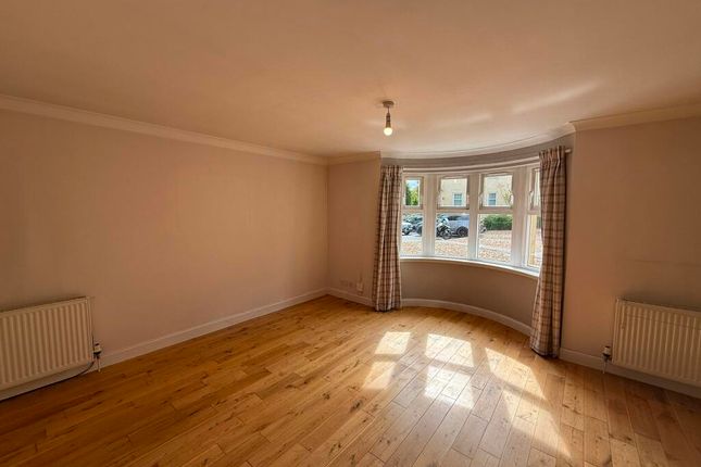 13 Mount House , Dundonald Road, Kilmarnock photo 5