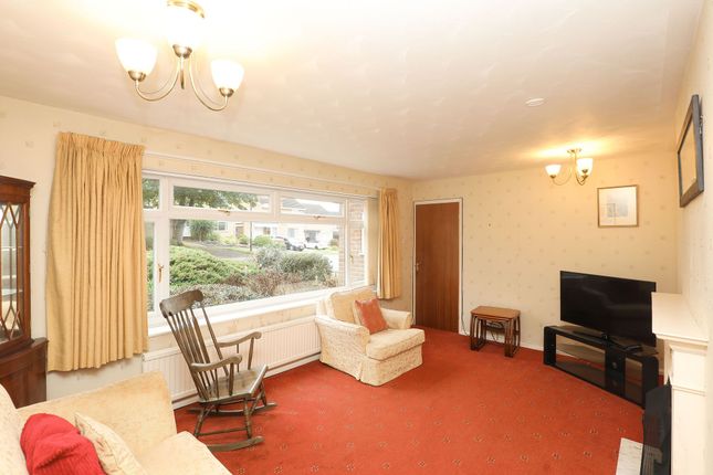 114, Moorland View Road, Chesterfield, S40 photo 3
