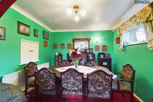25, Lincoln Drive, Caistor photo 4
