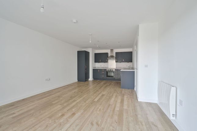 Thurlows Court, WD17, Watford photo 5