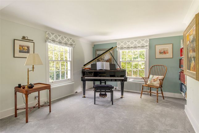West Point, 2, Newnham Way, Baldock photo 3