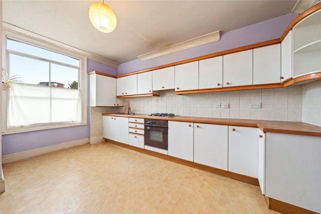 12A,, Almorah Road, London photo 4