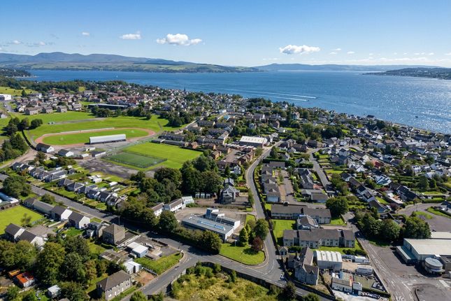 1-bed flat on Hamilton Street, Dunoon, £59,995