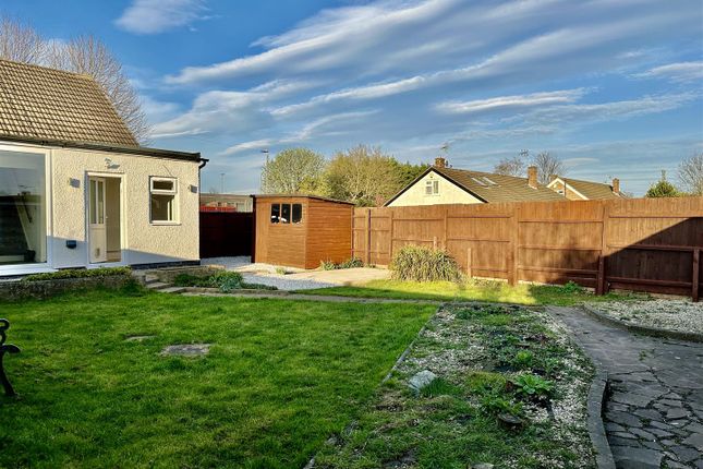 Semi-detached bungalow for sale in Ivydale Road, Thurmaston, Leicester