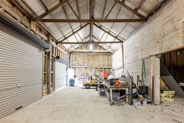 Garage/Workshop