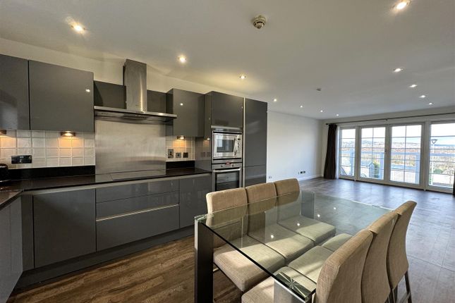 Flat for sale in 12 Castlefield Apartments, Druid Temple Road, Inverness