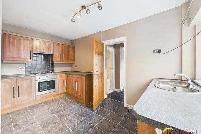 74, Stoke Old Road, Hartshill photo 4