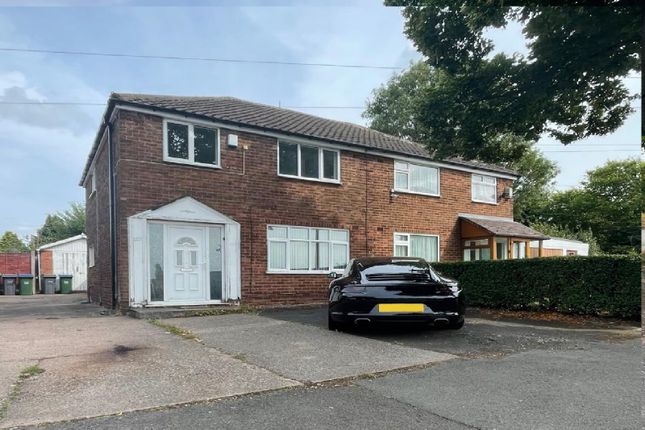 3-Bedroom Semi-Detached Ideal For Families Or Company Let