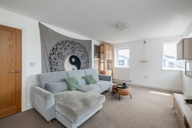 Flat for sale in Queen Annes Quay, Coxside, Plymouth