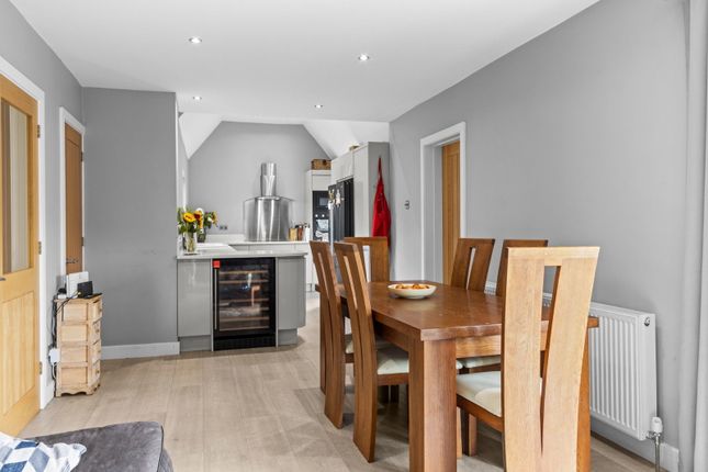 7, Saxton Lane, Tadcaster photo 4