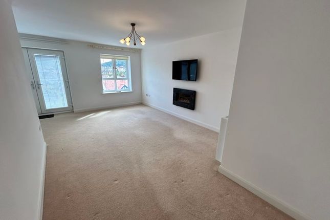 Apt.44, Adlington House, Abbey Road, Rhos on Sea photo 3