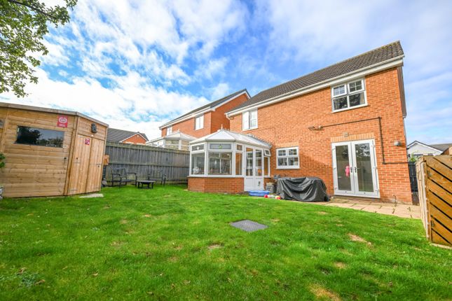 8, Slaley Close New Marske, Redcar photo 3