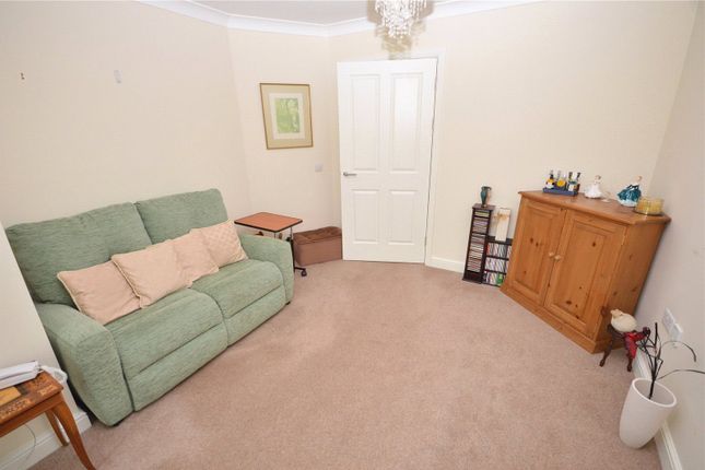 Flat for sale in 8 The Laureates, Shakespeare Road, Guiseley, Leeds, West Yorkshire