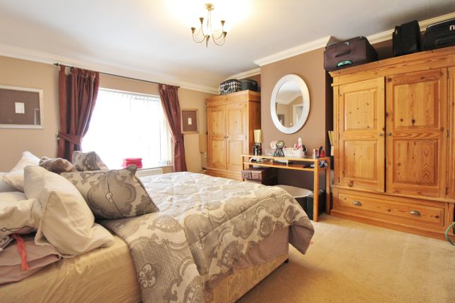 End terrace house for sale in Hewett Road, Portsmouth