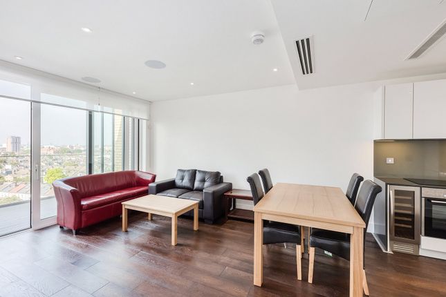 Flat for sale in Ingrebourne Apartments, 5 Central Avenue