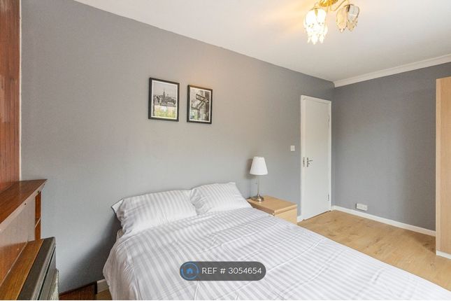St Chads Road, Tilbury photo 4
