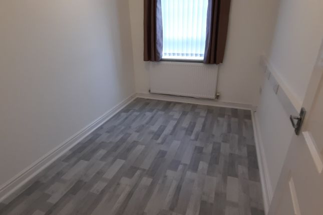 4, Brookside Court, St Helens photo 5