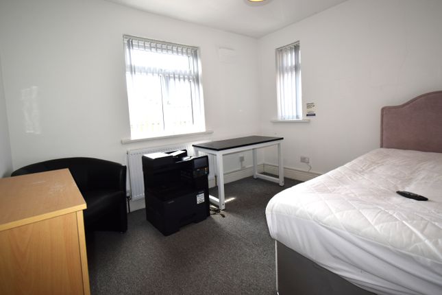 2a, Station Road, Harrow photo 3