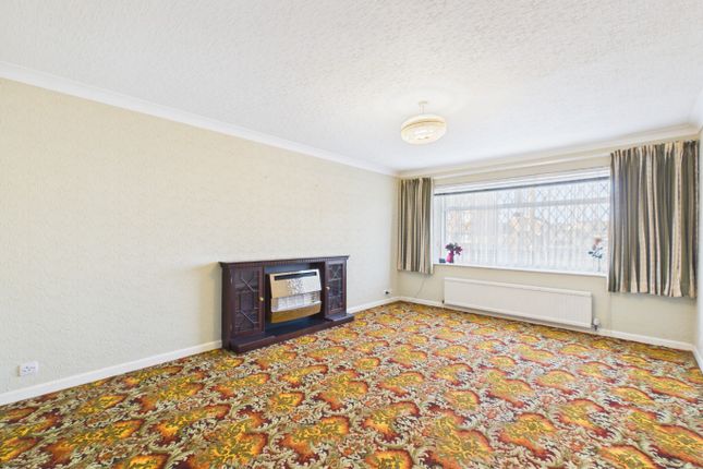 64 Airedale, Hull, East Riding of Yorkshire photo 2