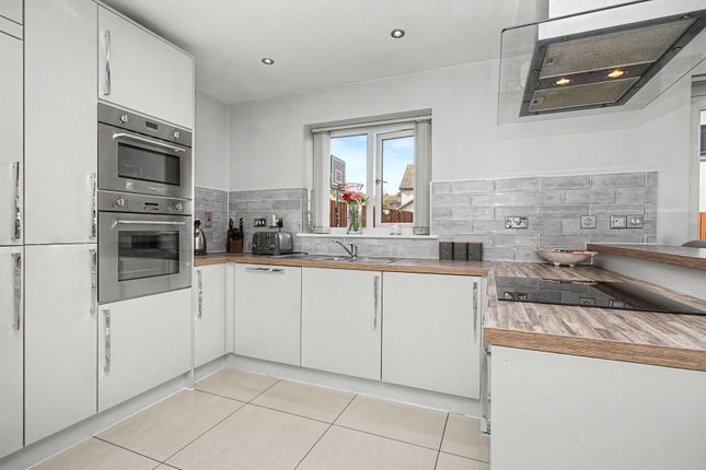 10, Craigengar Gate, West Linton photo 3