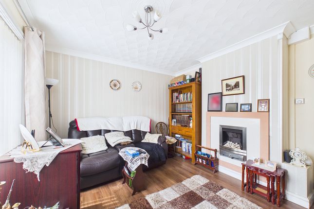 12, Hewitt Avenue, St Helens photo 2