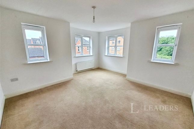 14, Coral Close, Derby photo 2