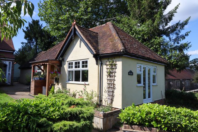Thumbnail Detached bungalow for sale in Horseshoe Hill, Waltham Abbey