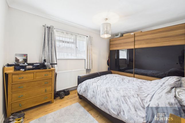 19, Heol Y Dderwen, Cardiff photo 4
