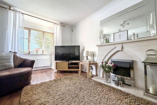 27, Ellesmere Close, Houghton Le Spring photo 5