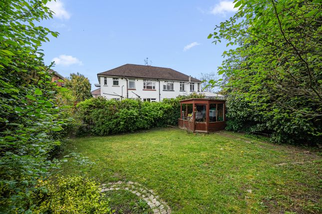 10, Culverden Court, Weybridge photo 2