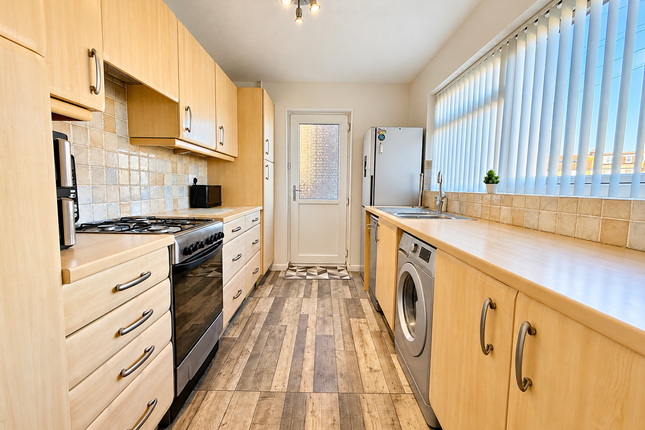 11, Blenheim Gardens, Gosport photo 3