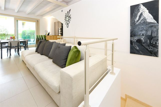 Apartment for sale in Sirmione, Lake Garda, Sirmione, Lake Garda, Lombardy, 25019