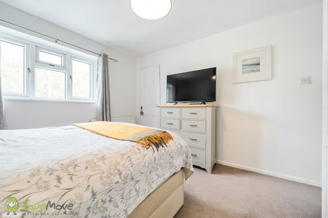 Terraced house for sale in Abbots Road, Burghfield Common, Reading, Berkshire