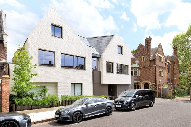 Thumbnail Flat for sale in St. Mary Abbots Place, London