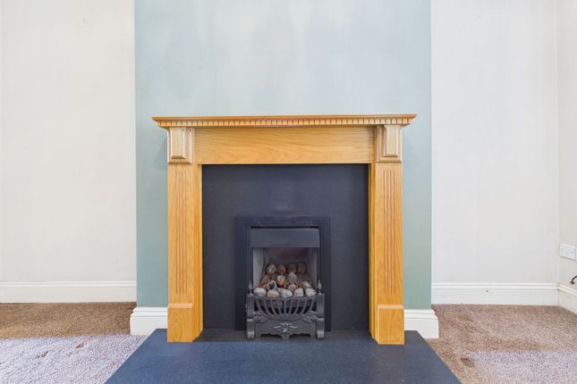 12 Albert Street, Workington photo 3