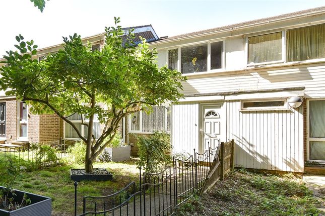 3-bed terraced on Meresborough Road Rainham, Gillingham, £290,000