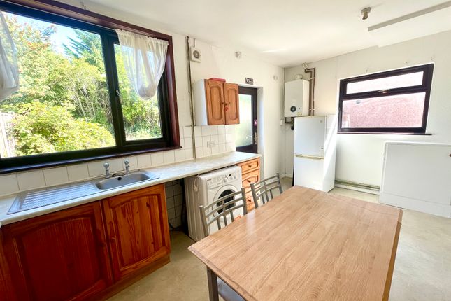 162a, Charter Avenue, Coventry photo 3