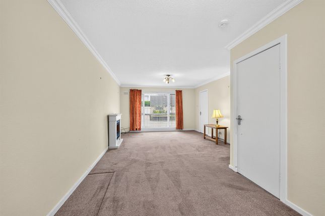 32, Wellpark Avenue, Kilmarnock photo 4
