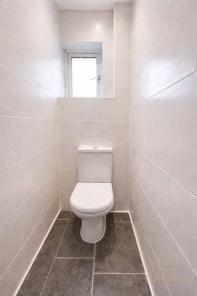 42, Raeburn Avenue, SURBITON photo 5