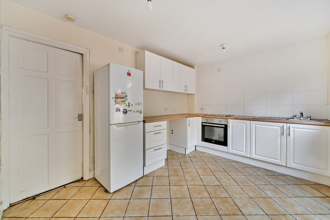 43, Simonsbath, Milton Keynes photo 4