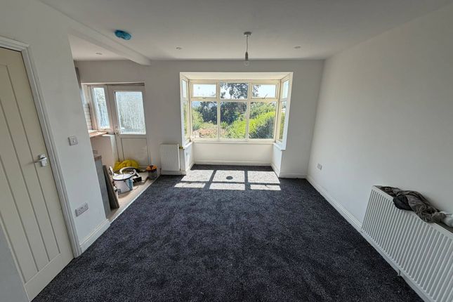 21 Tansley Hill Road, Dudley photo 3
