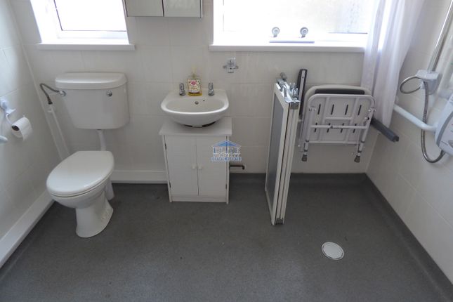 20, Coegnant Road, Maesteg photo 4