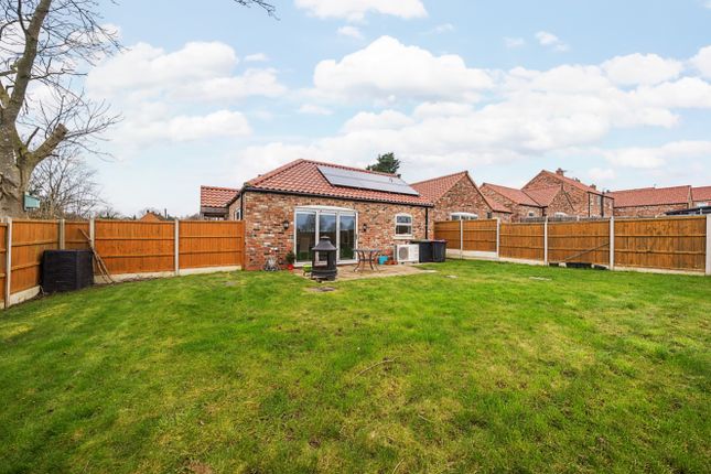 Detached bungalow for sale in Fledgling Close, Eagle, Lincoln, Lincolnshire